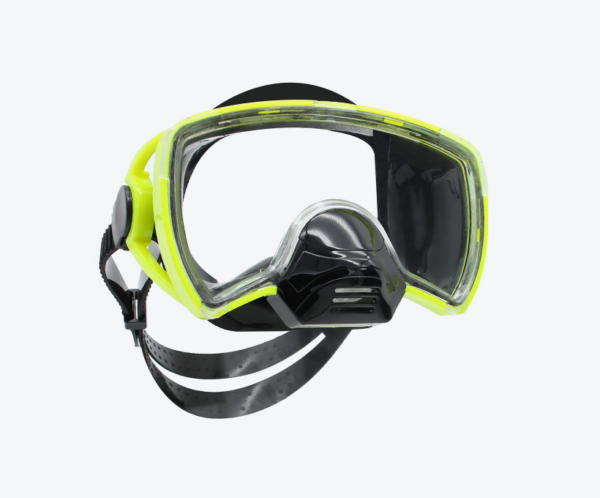 M168 Valve Diving Mask Yellow.2png